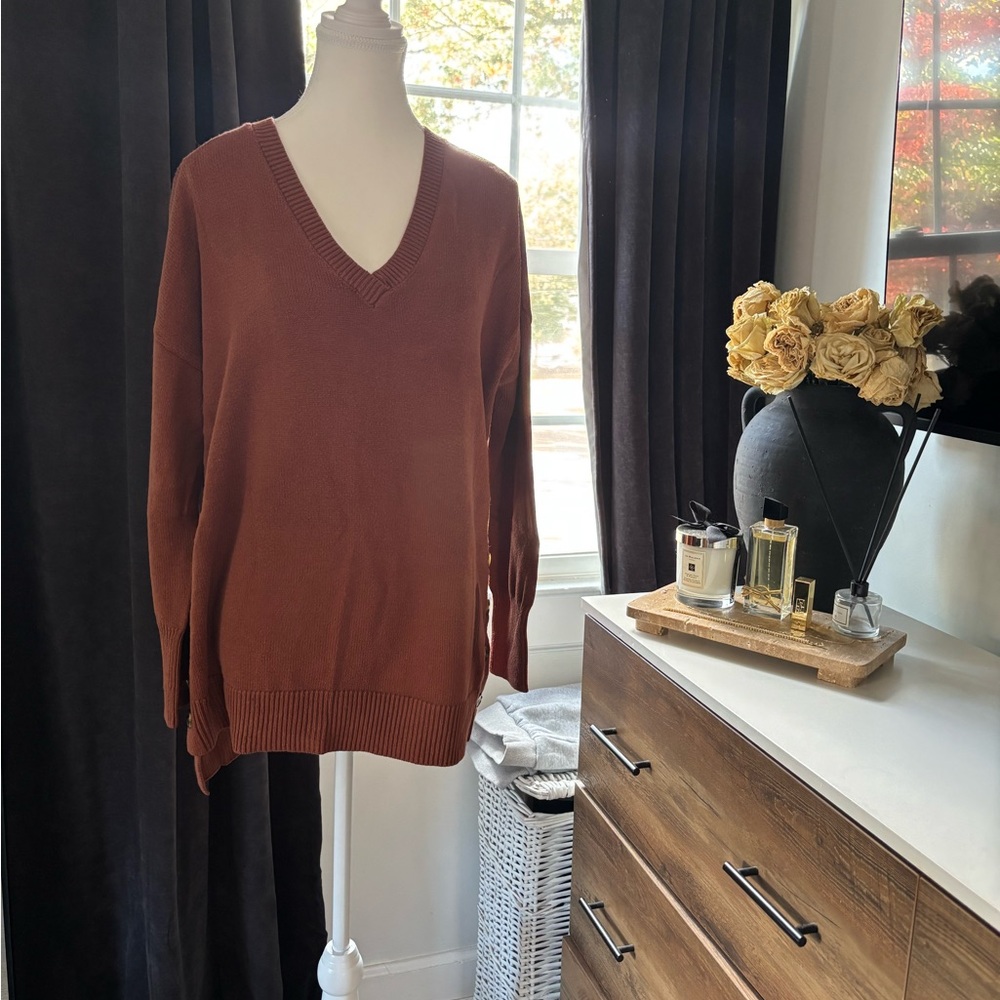 Tahari Rust V-Neck Sweater
